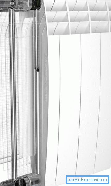 Bimetalni vodeni radijator Bimetalni vodeni radijator
