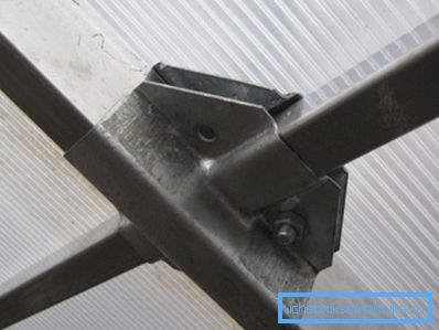 Priključak vijaka pri montaži metalnih konstrukcija Priključak vijaka pri montaži metalnih konstrukcija