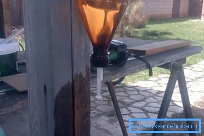 Umivaonik za bocu spreman je ići. Umivaonik za bocu spreman je ići.