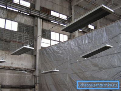 Industrijski objekti karakteriziraju veliki gubici topline. Industrijski objekti karakteriziraju veliki gubici topline.