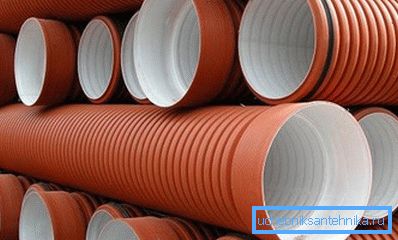 PVC odvodne cijevi. PVC odvodne cijevi.