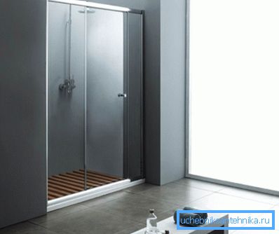 Podne tuševi s zavjesama izgledaju vrlo elegantno i izvrsno za minimalističke interijere. Podne tuševi s zavjesama izgledaju vrlo elegantno i izvrsno za minimalističke interijere.