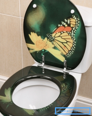 Estetski poklopac za WC, ukrašen uzorak leptira Estetski poklopac za WC, ukrašen uzorak leptira