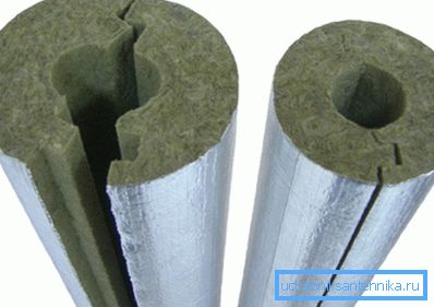 Izolacija folije mineralne vune za cjevovode. Izolacija folije mineralne vune za cjevovode.
