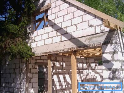 Upotreba materijala ovog tipa u izradi prozorskih otvora ili stvaranje metalnih okvira i granica Upotreba materijala ovog tipa u izradi prozorskih otvora ili stvaranje metalnih okvira i granica