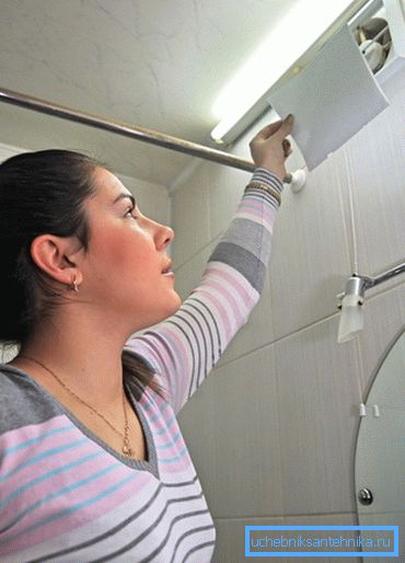 Kontrola razmjene zraka je važan aspekt upravljanja kućnom klimatizacijom Kontrola razmjene zraka je važan aspekt upravljanja kućnom klimatizacijom