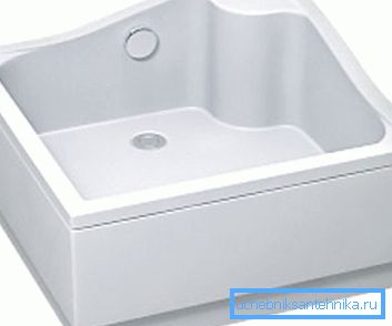 Kvadratna velika tušna posuda 90x90 cm s donjim ventilom Kvadratna velika tušna posuda 90x90 cm s donjim ventilom
