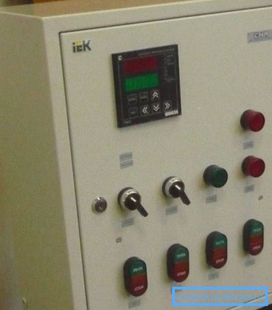 Kontrolni okvir za metalnu ventilaciju Kontrolni okvir za metalnu ventilaciju