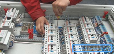 Instalacija automatske ventilacije je bolje povjeriti stručnjake. Instalacija automatske ventilacije je bolje povjeriti stručnjake.