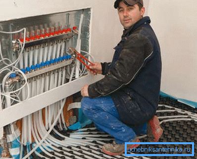 Instalacijske aktivnosti su prilično složene i zahtijevaju sudjelovanje stručnjaka.