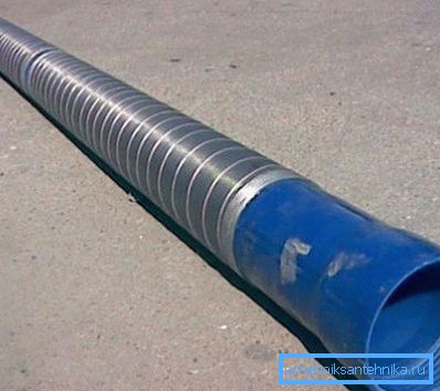 Na fotografiji - gotovi filteri s finom mrežom od plastične cijevi Na fotografiji - gotovi filteri s finom mrežom od plastične cijevi