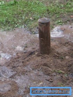 Na fotografiji - privremeno suspendiran dobro. Na fotografiji - privremeno suspendiran dobro.