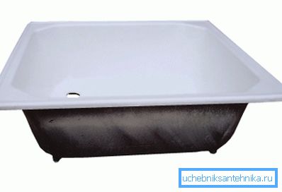 Na slici: duboka posuda za tuširanje 90x90 može se koristiti kao kupaonica za dijete, što je vrlo povoljno Na slici: duboka posuda za tuširanje 90x90 može se koristiti kao kupaonica za dijete, što je vrlo povoljno