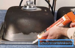 U fotosapiru brtvilo na zdjelici U fotosapiru brtvilo na zdjelici