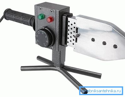 Na fotografiji - 800 W lemljenje Na fotografiji - 800 W lemljenje