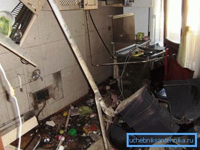 Na fotografiji - posljedice instalacije niskokvalitetnog modela: bolje je ne spasiti sigurnost