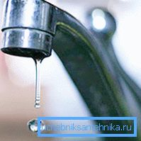 Nemojte čekati dok se kapi ne pretvore u mlaz - popravite ventil u vremenu. Nemojte čekati dok se kapi ne pretvore u mlaz - popravite ventil u vremenu.