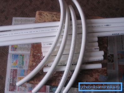 Plastične cijevi za izradu sanjki Plastične cijevi za izradu sanjki