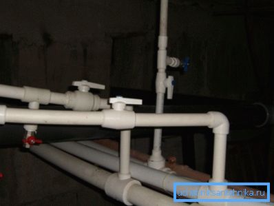 Plastična cijev za vodu Plastična cijev za vodu