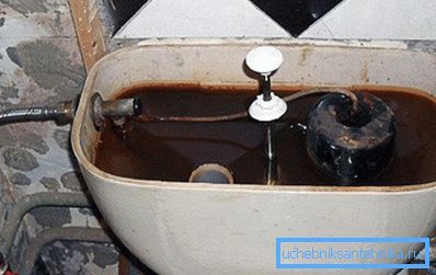 Loše ispiranje WC-a - provjerite odvod spremnika na začepljenju Loše ispiranje WC-a - provjerite odvod spremnika na začepljenju