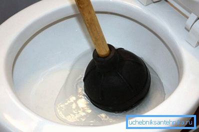 898 Pomoć klipu