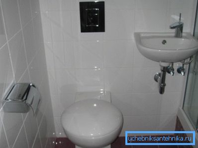 Sink male veličine u kupaonici štedi prostor Sink male veličine u kupaonici štedi prostor