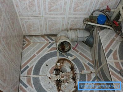 Kupaonica nakon demontaže WC-a