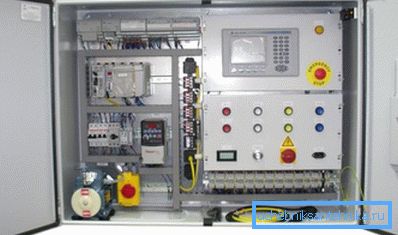 Automatizacija ventilacije upravljačkog ormarića. Automatizacija ventilacije upravljačkog ormarića.