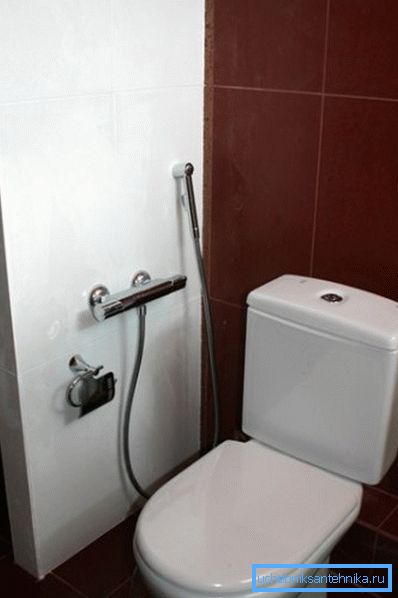 Sustavi za higijenu za higijenu u WC-u Sustavi za higijenu za higijenu u WC-u