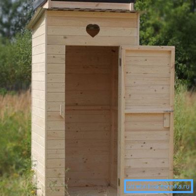 WC u zemlji trebao bi se pojaviti prije bilo koje druge zgrade. WC u zemlji trebao bi se pojaviti prije bilo koje druge zgrade.