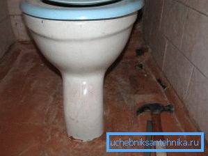 798 Mnogi u toaletu još imaju sanitarne prostore proizvedeni u Sovjetskom Savezu.