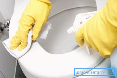 Briga za plastično sjedalo je jednostavna Briga za plastično sjedalo je jednostavna