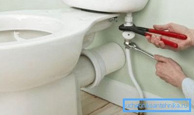 WC vodoravno