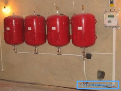 Instaliranje više proizvoda uštedjet će na kupnji velikog uređaja. Instaliranje više proizvoda uštedjet će na kupnji velikog uređaja.