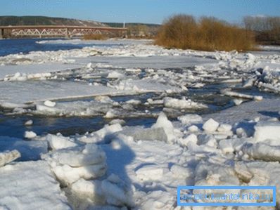 Mostovi su izgrađeni na mjestima gdje nastaju ledni driftovi. Mostovi su izgrađeni na mjestima gdje nastaju ledni driftovi.