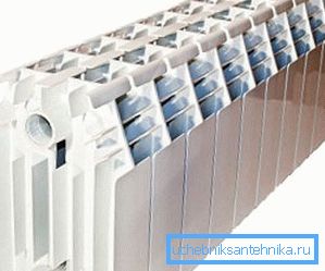 Kod niskih grijača nema potrebe za vertikalnim cijevima. Kod niskih grijača nema potrebe za vertikalnim cijevima.