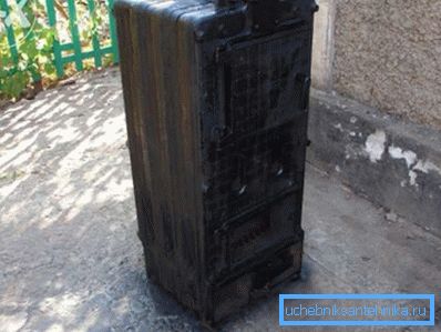 U ranijim modelima kotlova na kruto gorivo o bilo kojoj automatizaciji može biti pitanje U ranijim modelima kotlova na kruto gorivo o bilo kojoj automatizaciji može biti pitanje