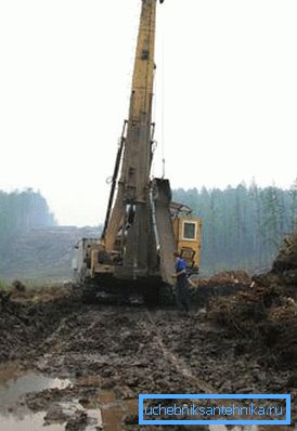Proljetni razvoj je kompliciran visokim razinama vode na površini iu tlu.