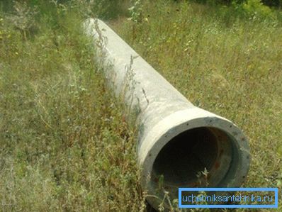 Konstrukcija od armiranog betona za kanalizaciju. Konstrukcija od armiranog betona za kanalizaciju.